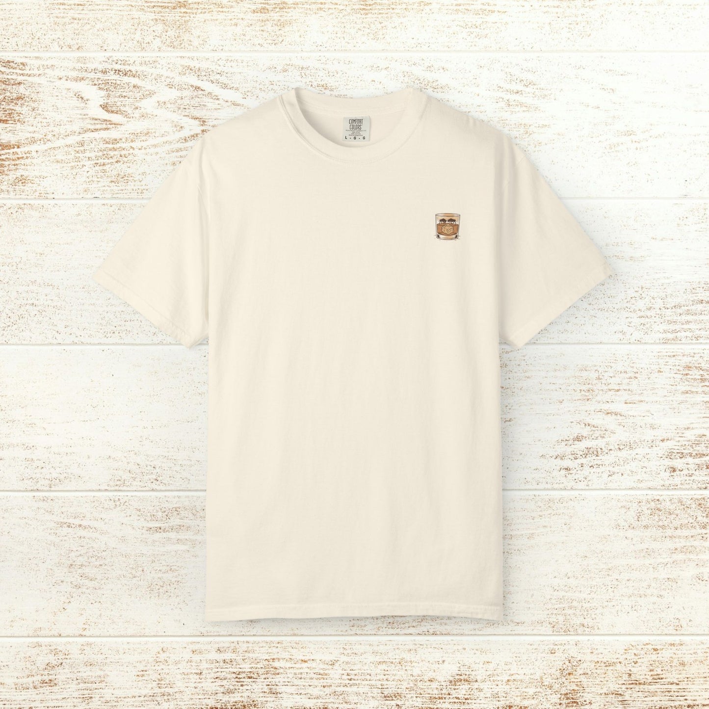 Rodeo On The Rocks Tee in off-white color, crafted from soft 100% US cotton, ideal for casual wear. Available in sizes S to 4XL.