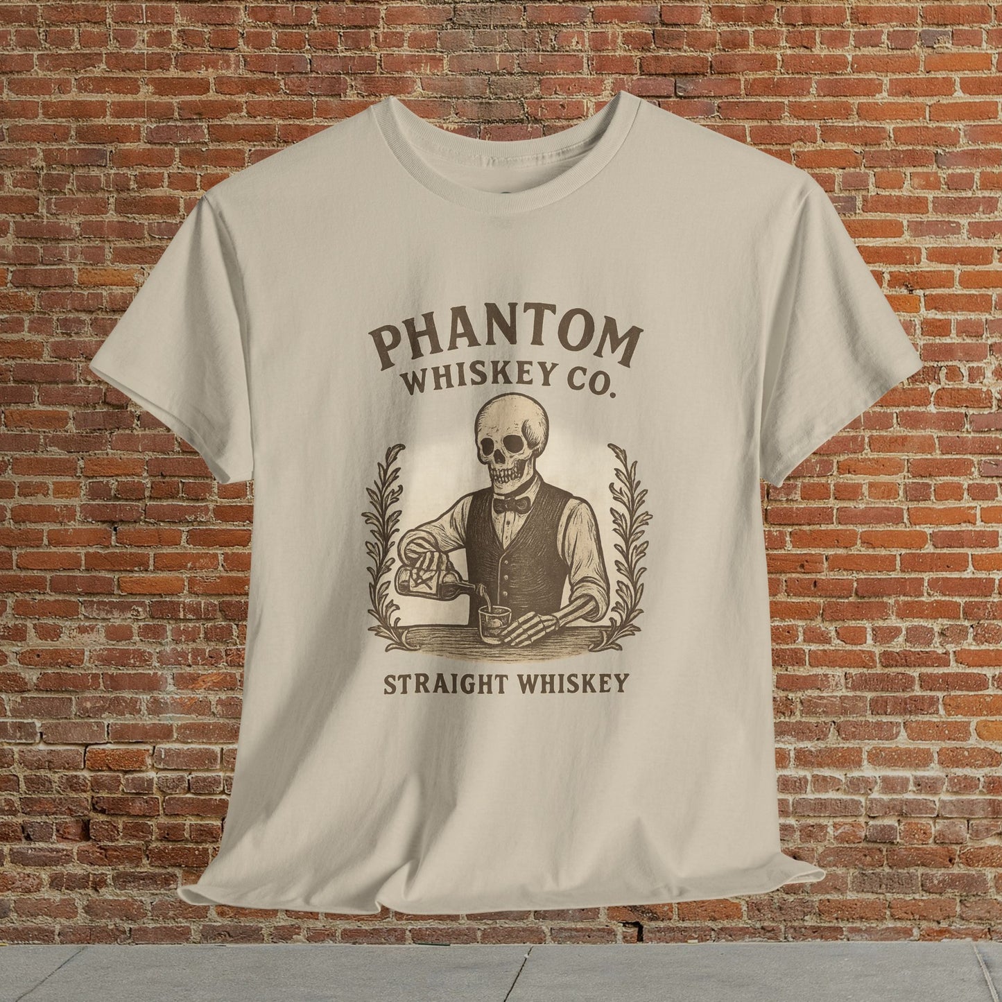 Vintage Skull Whiskey Lover Unisex Tee - Retro Casual Party Shirt displaying a detailed skeleton illustration with the text 'Straight Whiskey', perfect for whiskey enthusiasts.