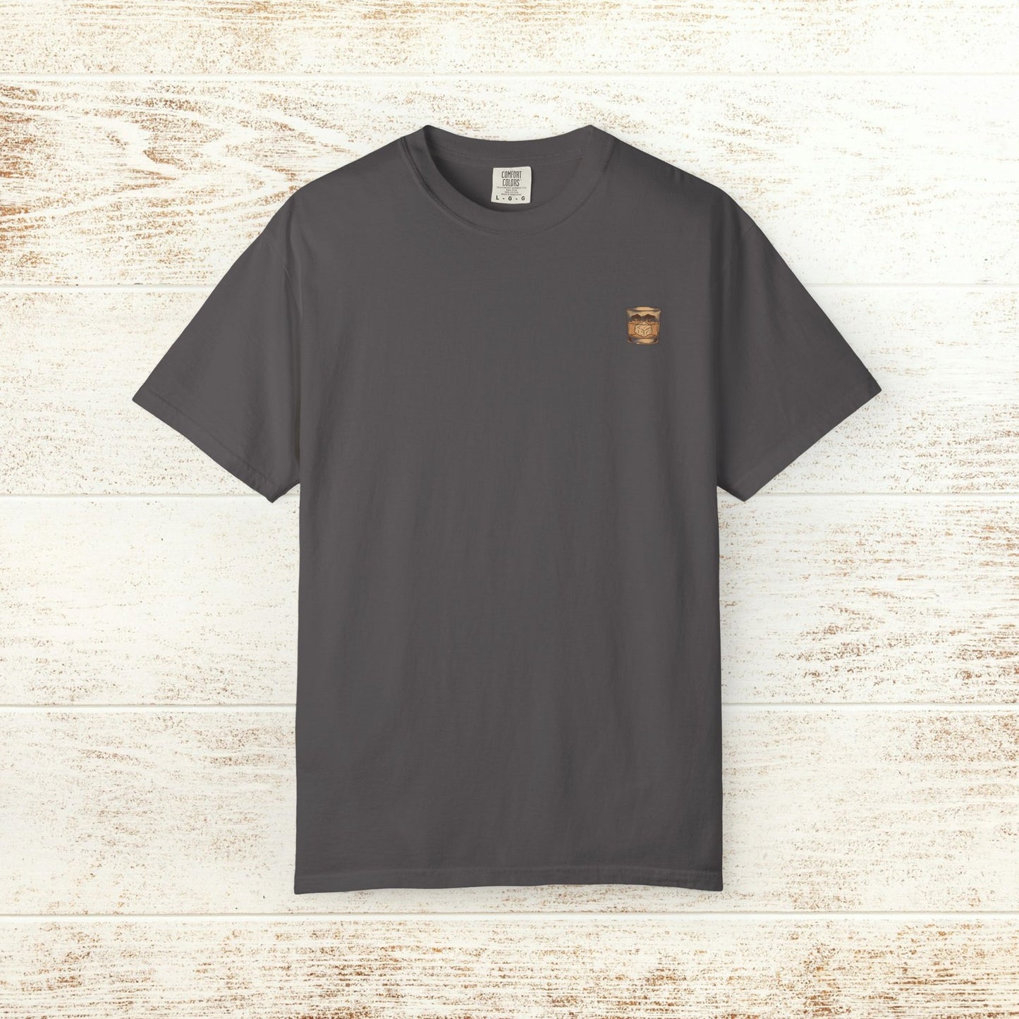Rodeo On The Rocks Tee in dark gray, made from soft 100% US cotton, featuring a unique garment-dyed style, perfect for casual wear, available in sizes S to 4XL.