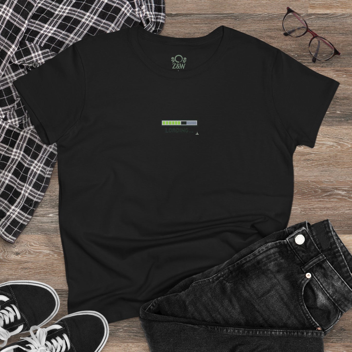 404 Y2K Graphic T-Shirt in black with a 'LOADING...' graphic on the front, paired with casual bottoms. Perfect for a relaxed yet fashionable look.