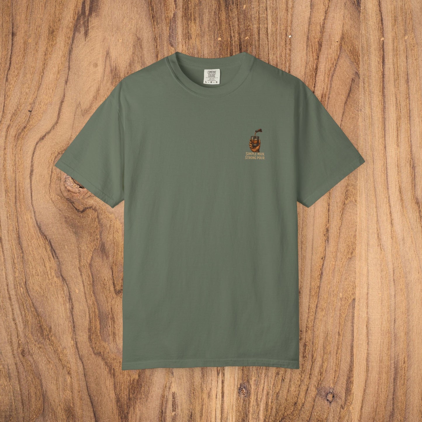 Simple Man Strong Pour T-Shirt in olive green, crafted from 100% cotton, designed with comfort and style in mind.