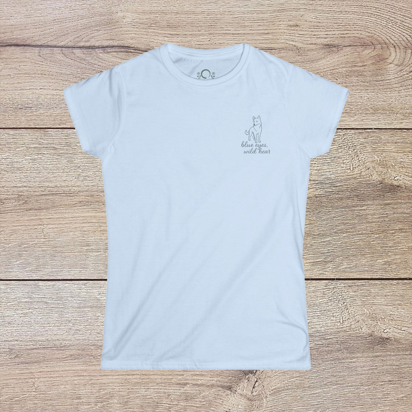 Eco-Friendly Dog T-Shirt - Adventure Spirit in light blue color, featuring ring-spun cotton fabric and a stylish graphic designed for adventurous dog lovers.