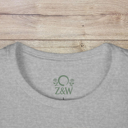 Neckline detail of the gray Crawfish Boil Shirt for Women revealing the Z&W logo on soft fabric, combining comfort and style for summer seafood lovers.
